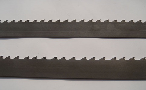 为什么硬质合金带锯条总是跑进跑出? 为什么硬质合金带锯条总是跑进跑出?